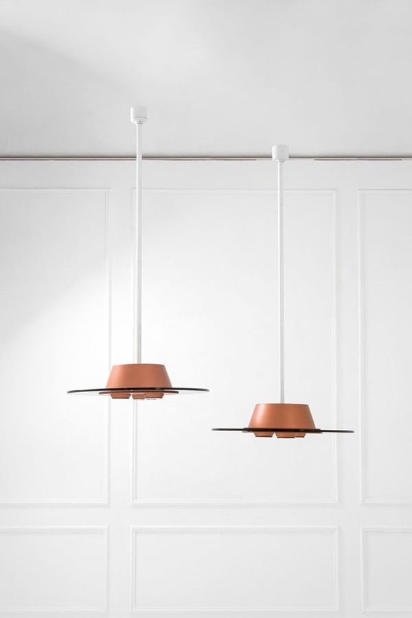 Due grandi lampadari 
Cristal  - Asta Spring Design - Incanto Casa d'Aste e Galleria