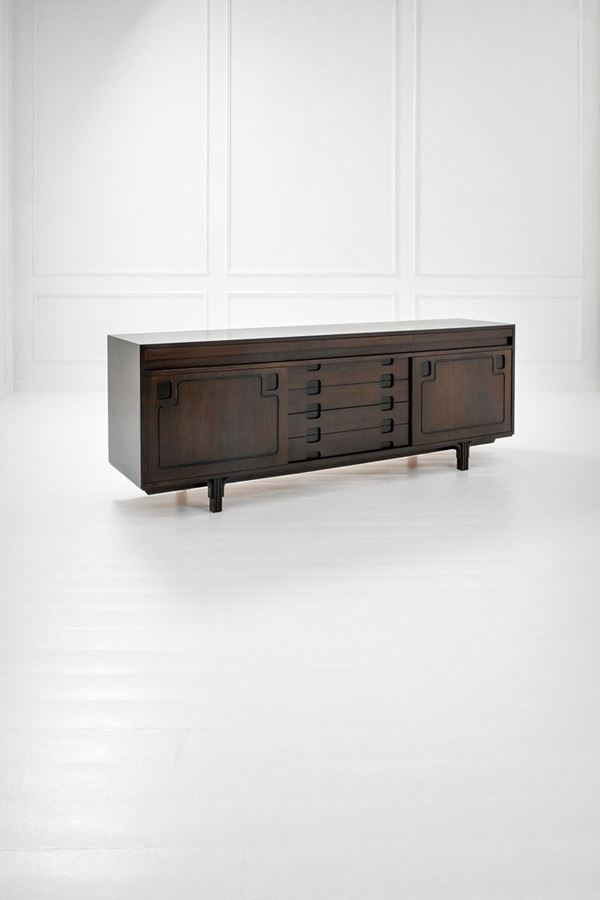 Luigi Massoni : Grande credenza
Legno impiall  - Auction Spring Design - Incanto Casa d'Aste e Galleria