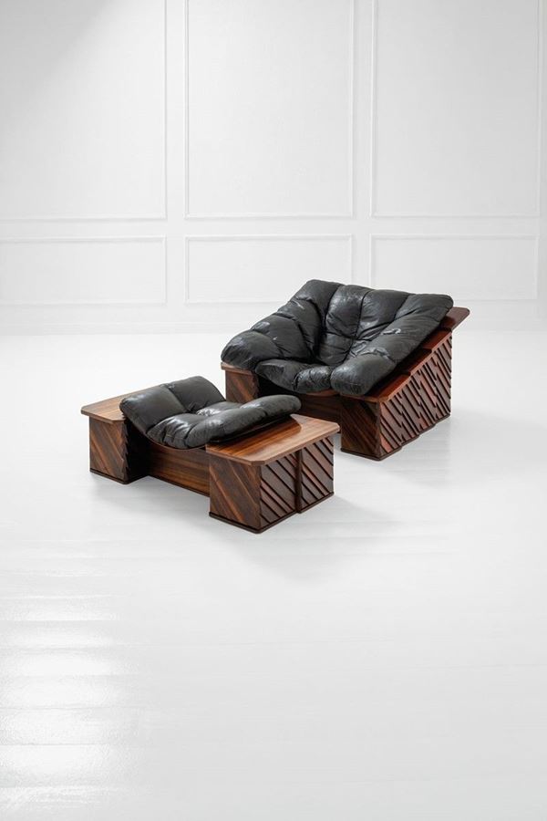 Severino e Giulio Riboldi : Poltrona e poggiapiedi
Legno,  - Asta Spring Design - Incanto Casa d'Aste e Galleria
