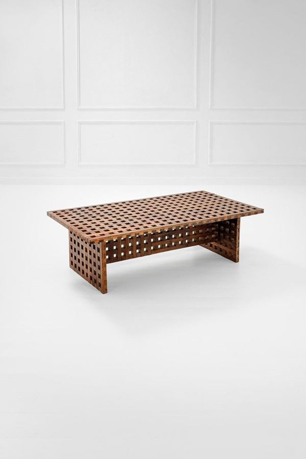 Tavolo basso 
Legno di teak.   - Asta Spring Design - Incanto Casa d'Aste e Galleria