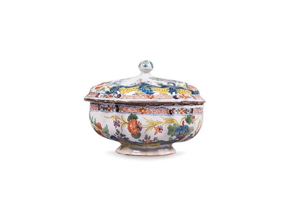 Zuccheriera in maiolica di Fae