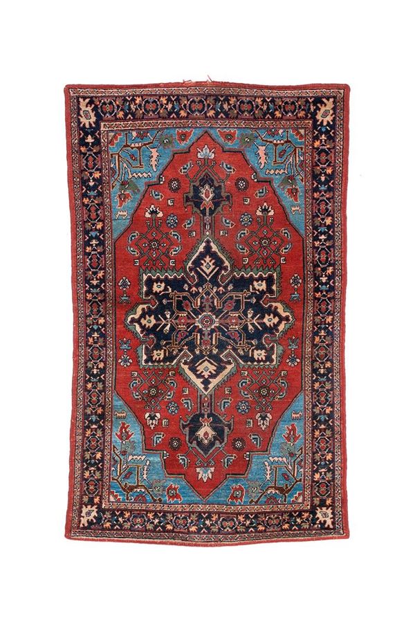 Tappeto turco con medaglione a  - Auction Antiquariato - Incanto Casa d'Aste e Galleria