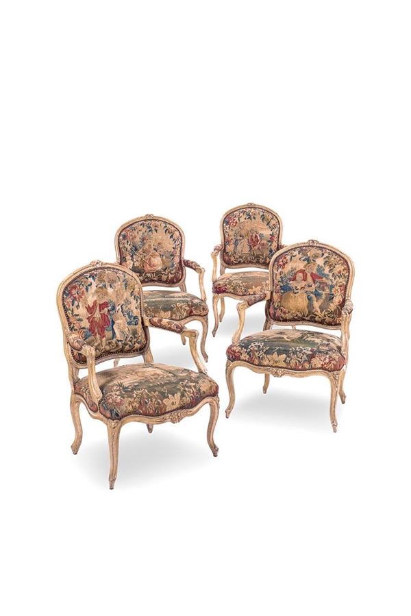 Quattro poltrone in legno scol  - Asta Antiquariato - Incanto Casa d'Aste e Galleria