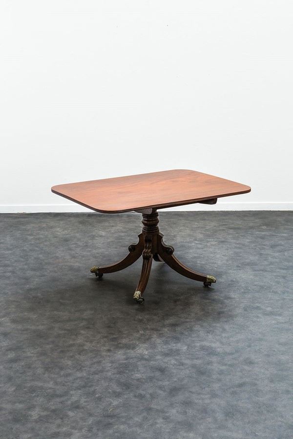 Tavolo in mogano - Inghilterra, XIX sec.  - Auction Antiques - Incanto Casa d'Aste e Galleria