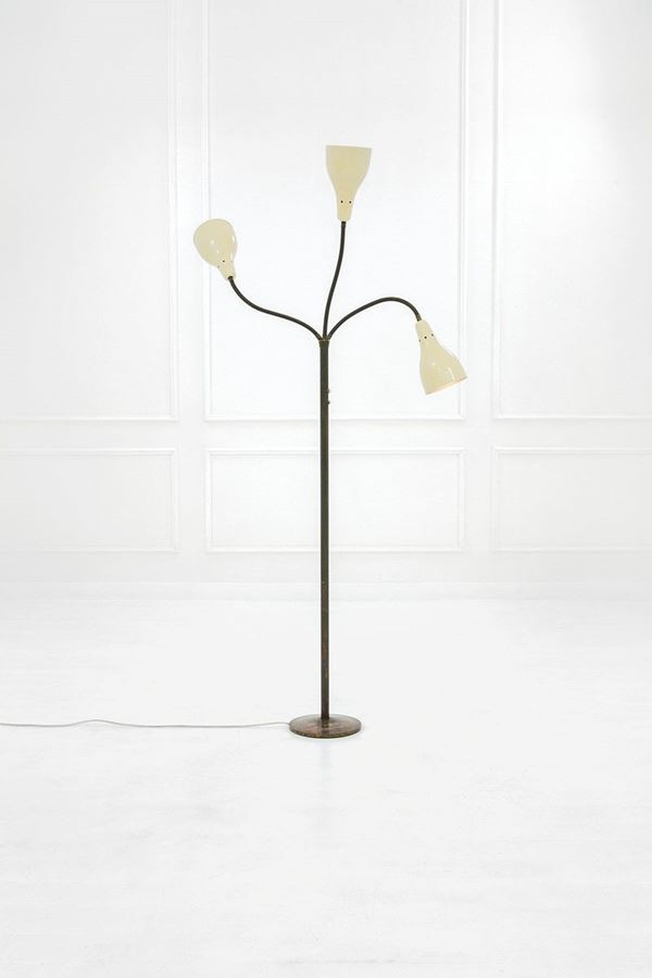 Giuseppe Ostuni - Lampada da terra
Alluminio sm