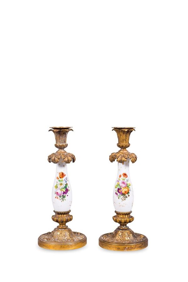 Coppia di candelieri in bronzo  - Asta Antiquariato - Incanto Casa d'Aste e Galleria