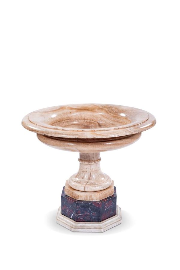 Grande coppa in marmo giallo S  - Auction Antiquariato - Incanto Casa d'Aste e Galleria