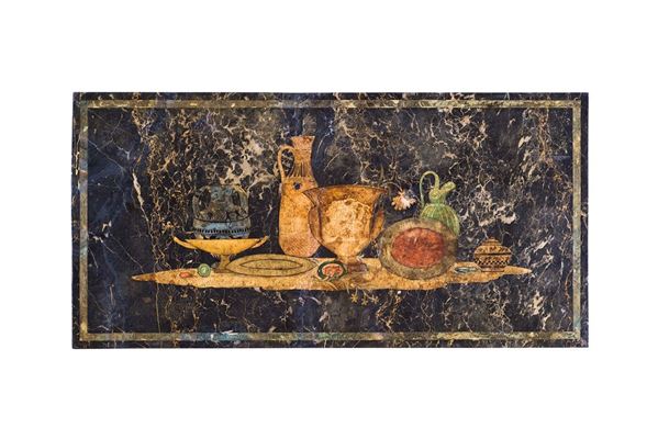 Piano in scagliola a fondo ner  - Asta Antiquariato - Incanto Casa d'Aste e Galleria