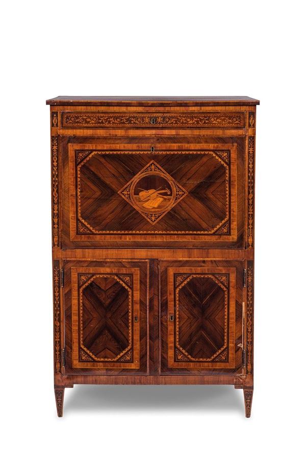 Giuseppe Maggiolini : Secretaire intarsiato in acero  - Auction Antiquariato - Incanto Casa d'Aste e Galleria