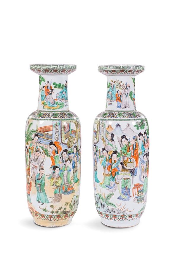 Coppia di vasi in porcellana d  - Asta Antiquariato - Incanto Casa d'Aste e Galleria
