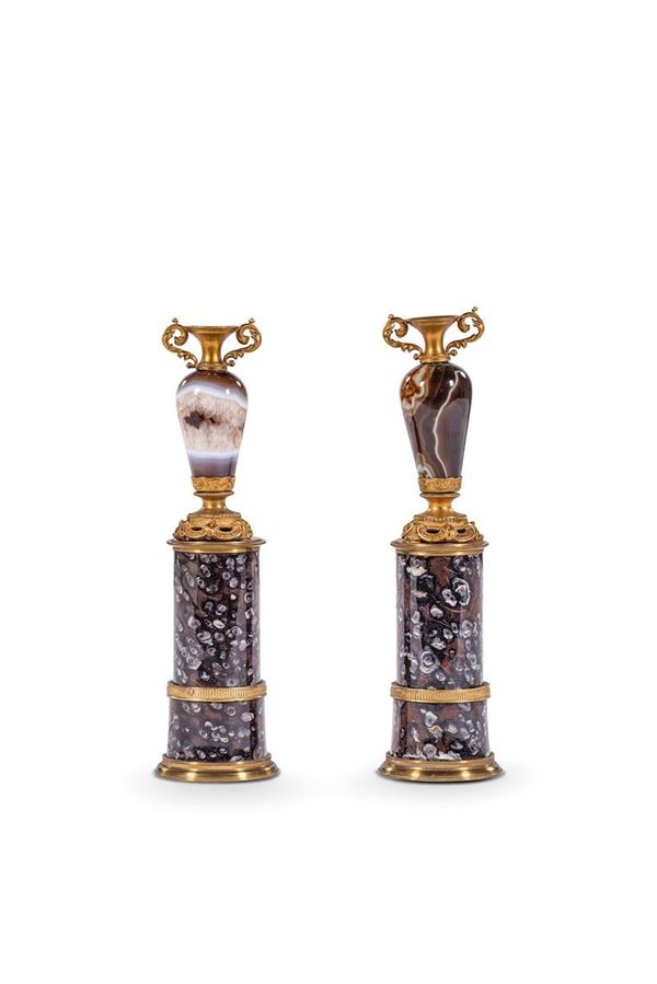 Coppia di vasetti in agata mon  - Asta Antiquariato - Incanto Casa d'Aste e Galleria