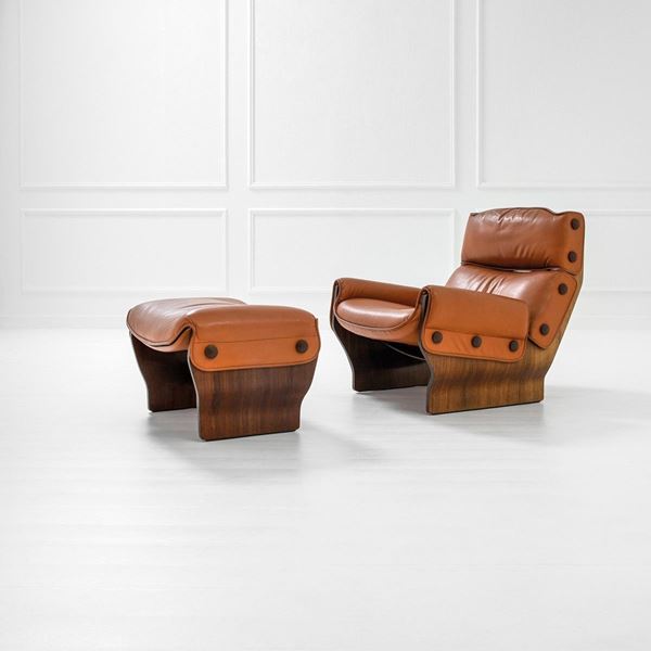 Osvaldo Borsani : Poltrona e poggiapiedi mod. P1  - Asta Design first - Incanto Casa d'Aste e Galleria