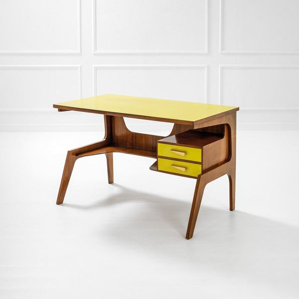 Scrivania
Legno tinto, lamina  - Auction Design first - Incanto Casa d'Aste e Galleria