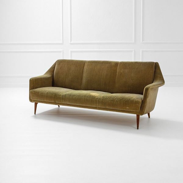 Carlo De Carli : Divano a tre posti
Legno, tes  - Asta Design first - Incanto Casa d'Aste e Galleria