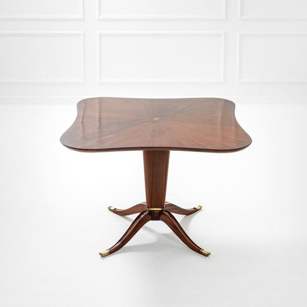 Paolo Buffa (attr.) - Tavolo
Legno, ottone.
Esecuz