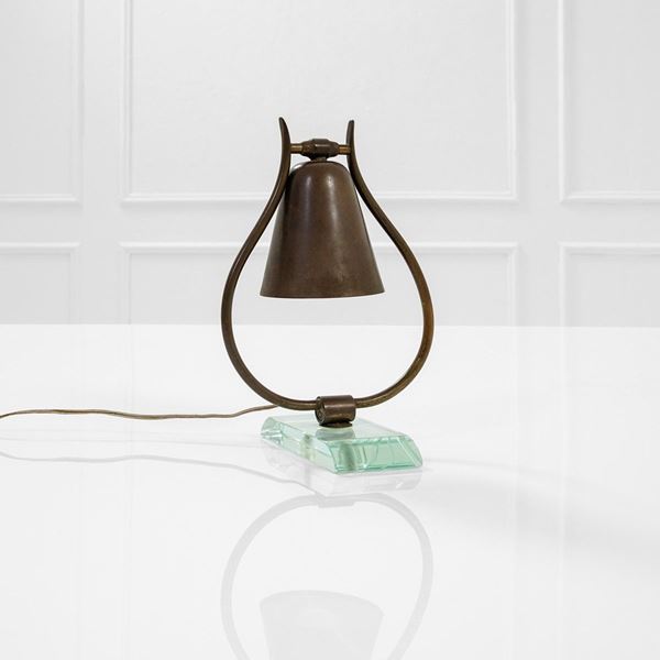 Lumen - Lampada da tavolo
Ottone, cri