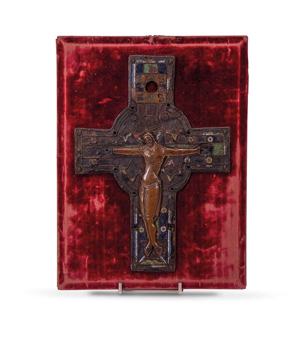 Cristo sulla croce, rame smalt