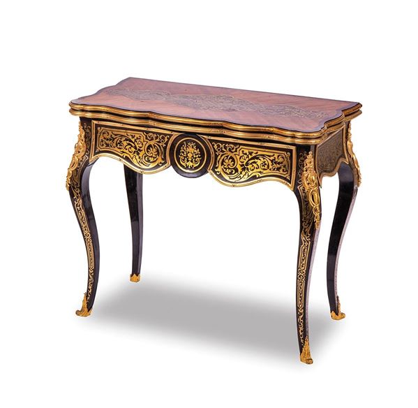Scrivania con alzata lastronat  - Asta Antiquariato, Pittura, Oggetti d'arte, Porcellana, Arte Moderna - Incanto Casa d'Aste e Galleria