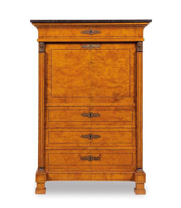 Secr&#232;taire impiallacciato in l  - Asta Antiquariato, Pittura, Oggetti d'arte, Porcellana, Arte Moderna - Incanto Casa d'Aste e Galleria