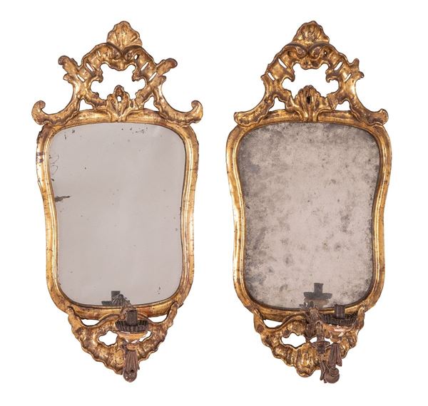 Coppia di appliques in legno s