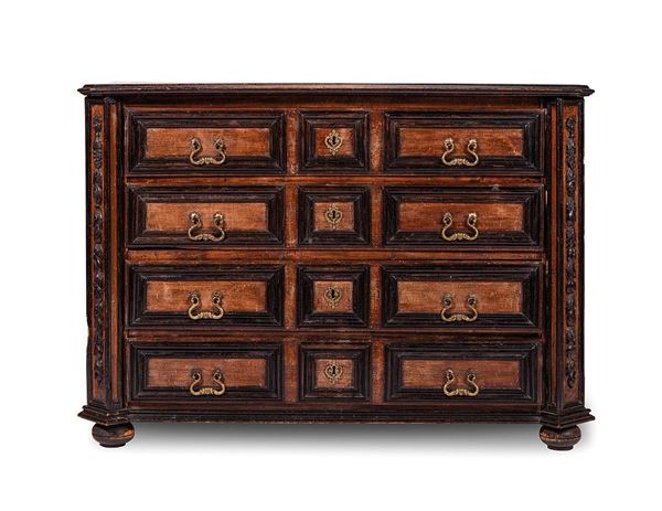 Com&#242; a quattro cassetti in noc  - Auction Dipinti del XX secolo - Incanto Casa d'Aste e Galleria