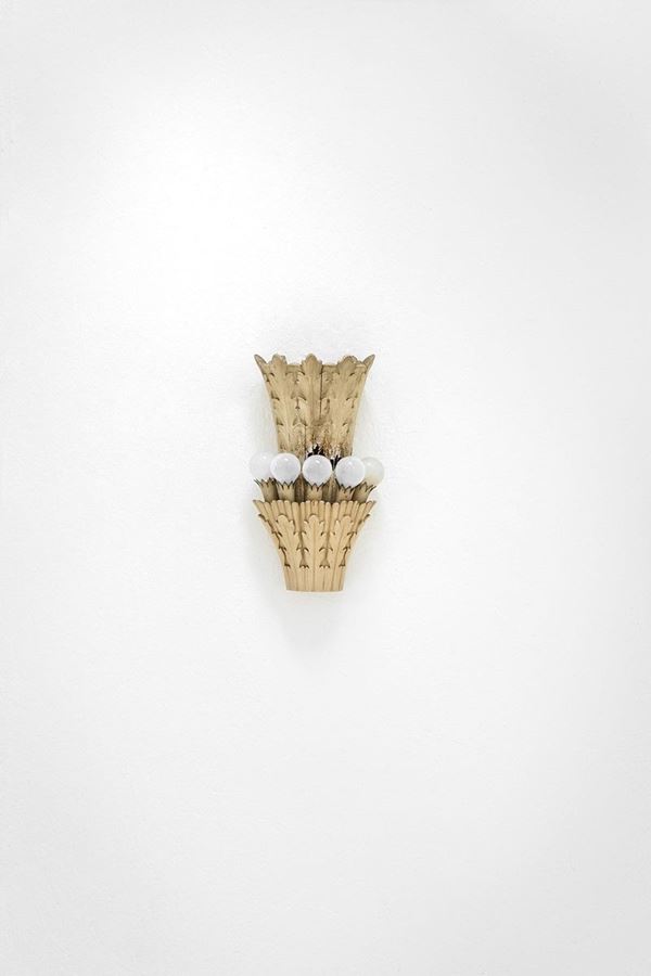 Pietro Chiesa : Lampada da parete
Legno scolp  - Auction Design, Winter Sale - Incanto Casa d'Aste e Galleria