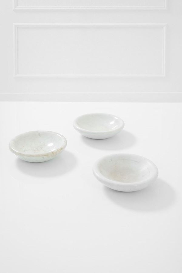 Angelo Mangiarotti : Tre coppe
Marmo di Carrara to  - Asta Design, Winter Sale - Incanto Casa d'Aste e Galleria