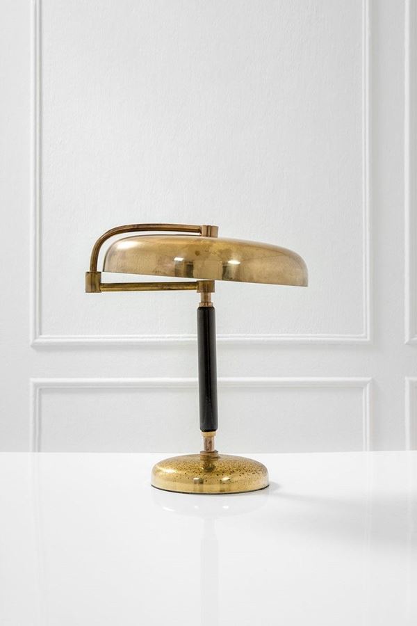 Lampada da tavolo
Ottone, leg