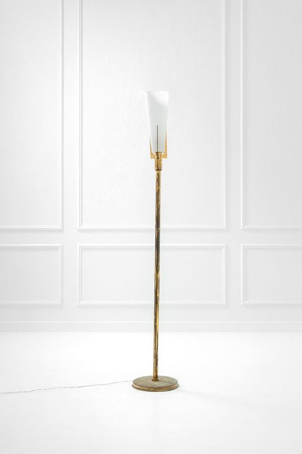 Stilnovo : Lampada da terra
Ottone, vetr  - Asta Design, Winter Sale - Incanto Casa d'Aste e Galleria