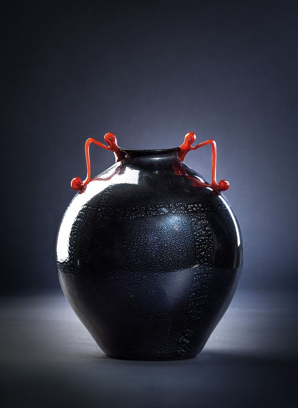 Fratelli Toso - Grande vaso biansato in vetro nero
