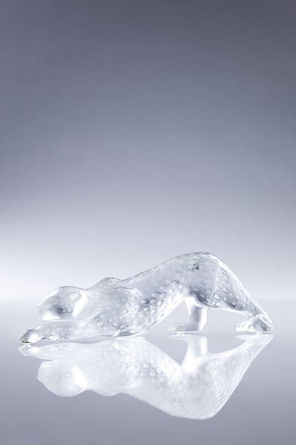 Lalique - Scultura a guisa di pantera in vetro trasparente