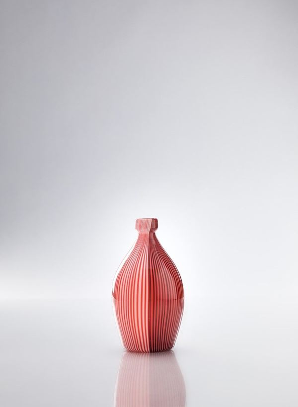 Paolo Venini - Vaso Tessuto a nastri bianchi e rossi