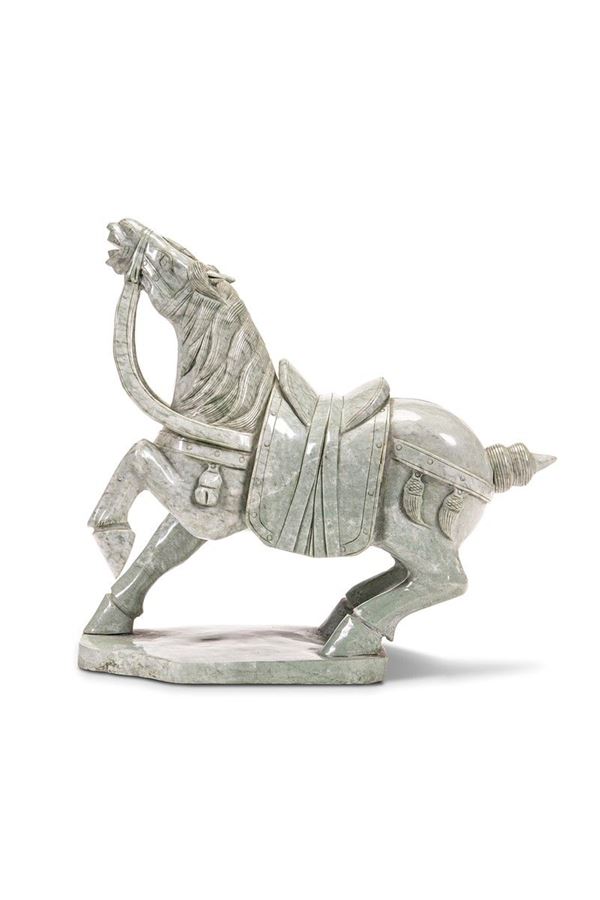 Cavallo in marmo verde, XX secolo