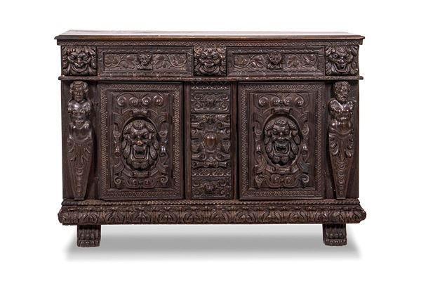 Credenza in noce, XVII secolo  - Asta Antiquariato e Arti Decorative - Incanto Casa d'Aste e Galleria