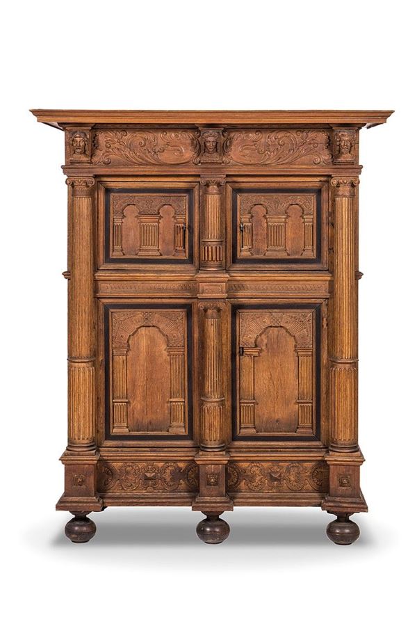 Credenza a quattro porte, XVII secolo