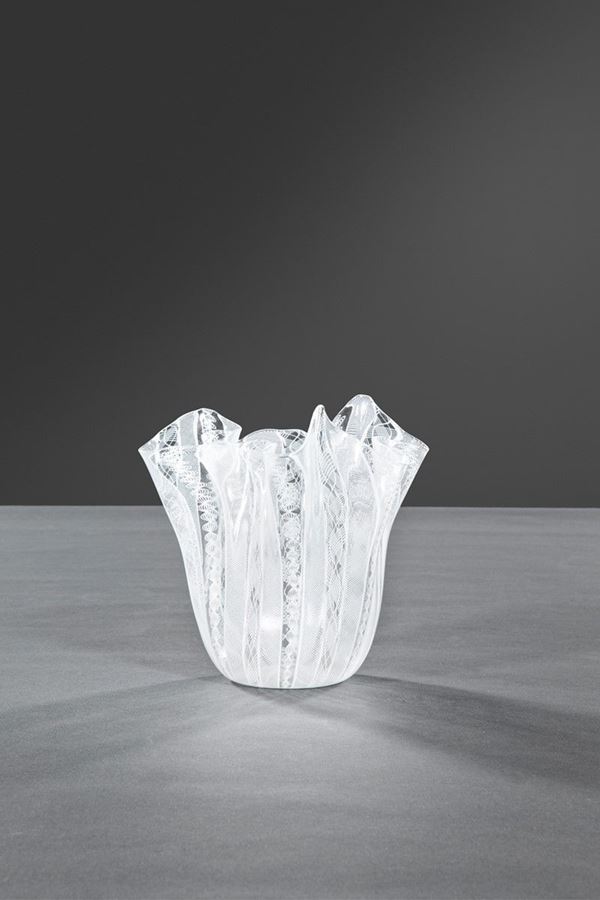 Venini - Vaso a fazzoletto mod. 3924