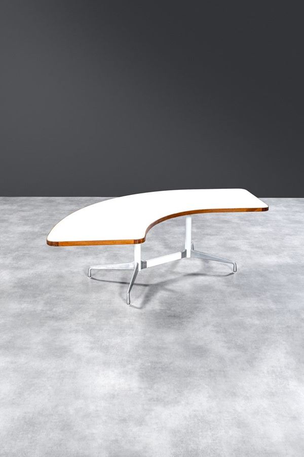 Charles Eames - Scrivania della serie Aluminum Group