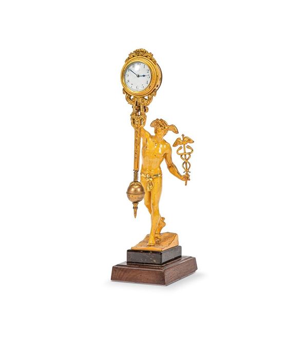 Orologio in bronzo. Epoca XIX secolo.