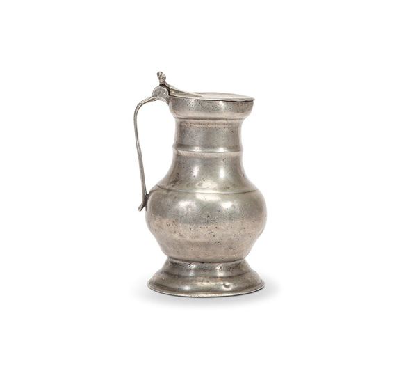 Grande caraffa in peltro, XVIII secolo