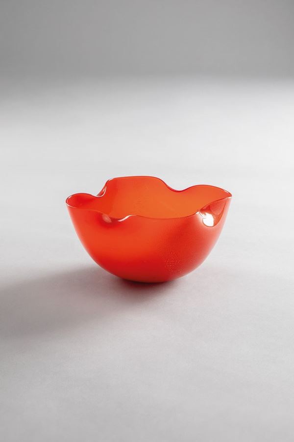 Archimede Seguso - Coppa quadrilobata in vetro rosso corallo
