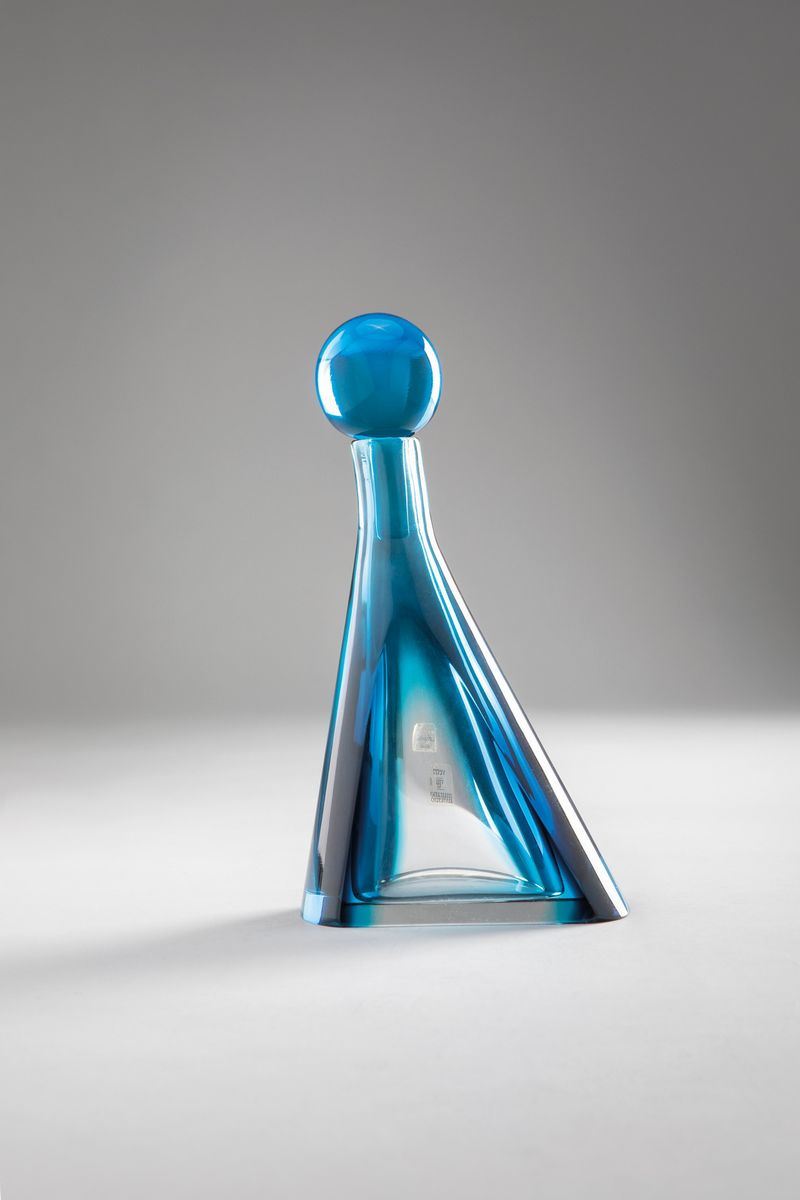 Bottiglia con tappo a sfera