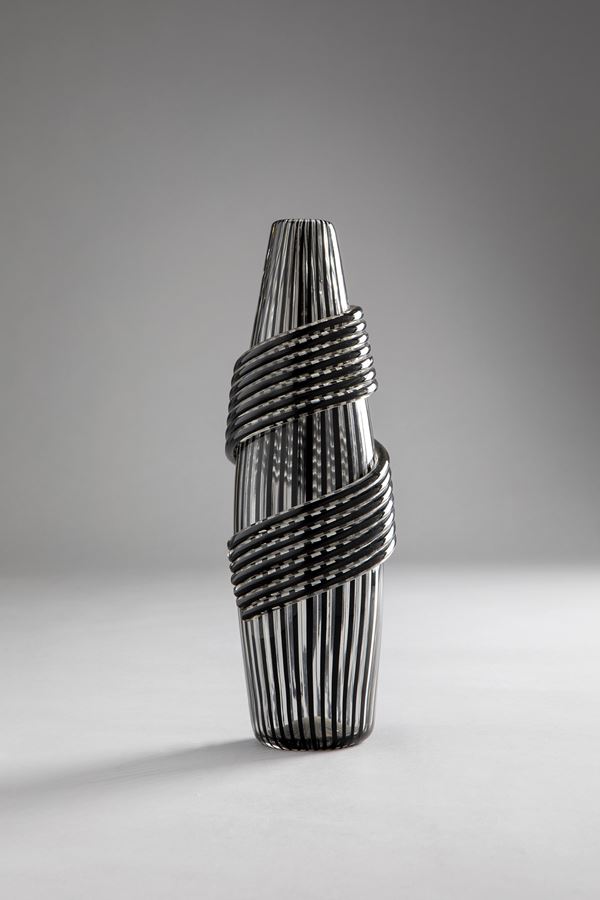 Laura Diaz De Santillana - Vaso della serie Sciarpe