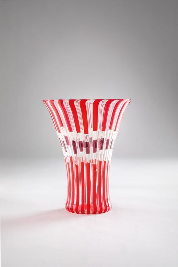 Laura Diaz De Santillana - Vaso Flora