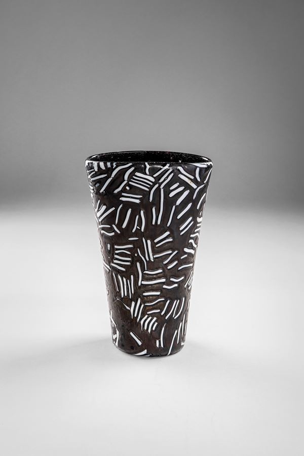 Murano - Vaso in pasta di vetro nera