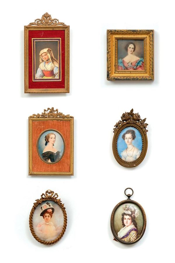 Sei miniature con profili di d