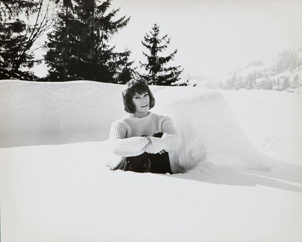 Pierluigi Praturlon - Anita Ekberg sulla neve
Stamp