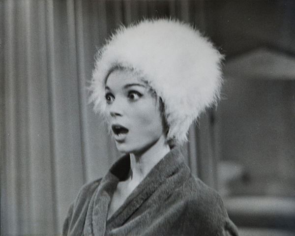 Pierluigi Praturlon - Elsa Martinelli sul set
Stamp