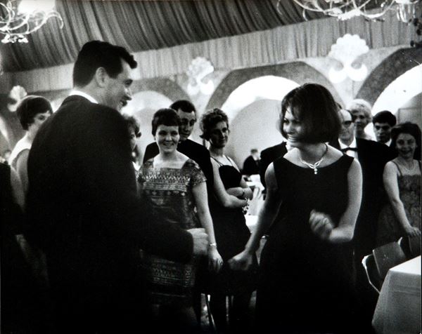 Pierluigi Praturlon - Sofia Loren balla con Rock Hud