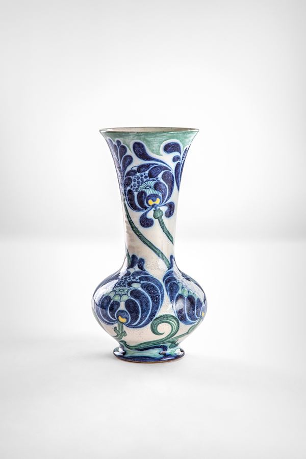 Galileo Chini - Vaso con motivi floreali