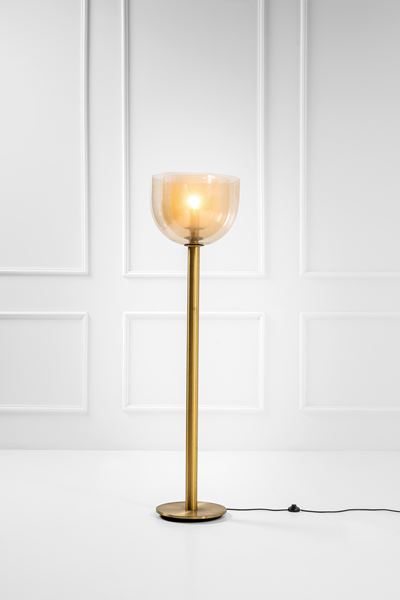Lampada da Terra a Tre Coppe Concentriche